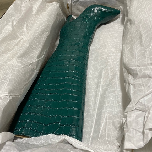 MARC FISHER Giancarlo Knee High Boot In Dark Green 300 Size 5 NIB - Picture 12 of 16